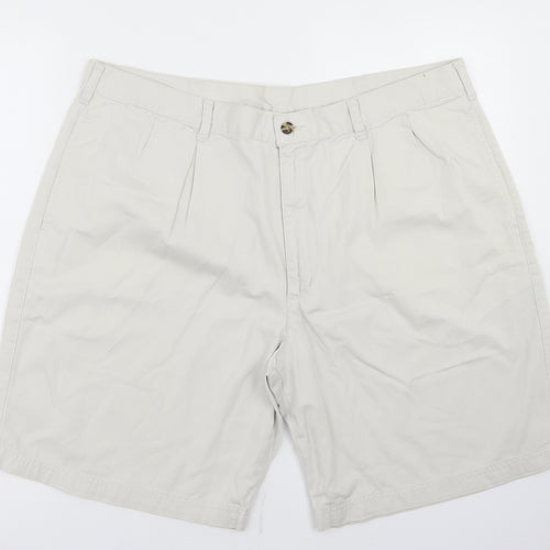 St Bernard Mens Beige  Cotton Chino Shorts Size 42 in L6 in Regular Button