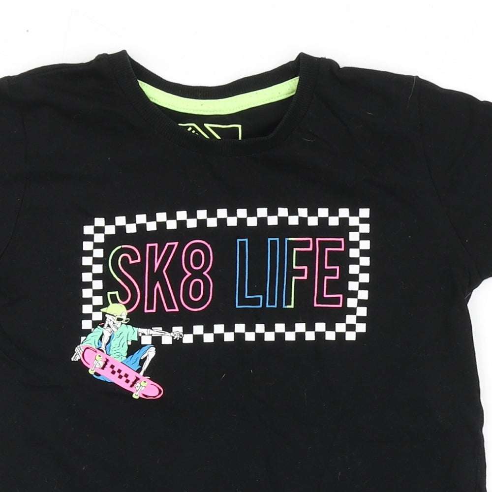 Matalan Boys Black  100% Cotton Basic T-Shirt Size 6 Years Round Neck Pullover - Skate Life
