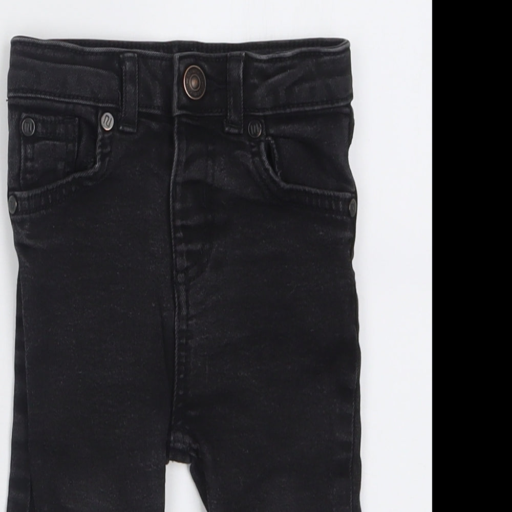 River Island Boys Black  Cotton Capri Jeans Size 12-18 Months  Button