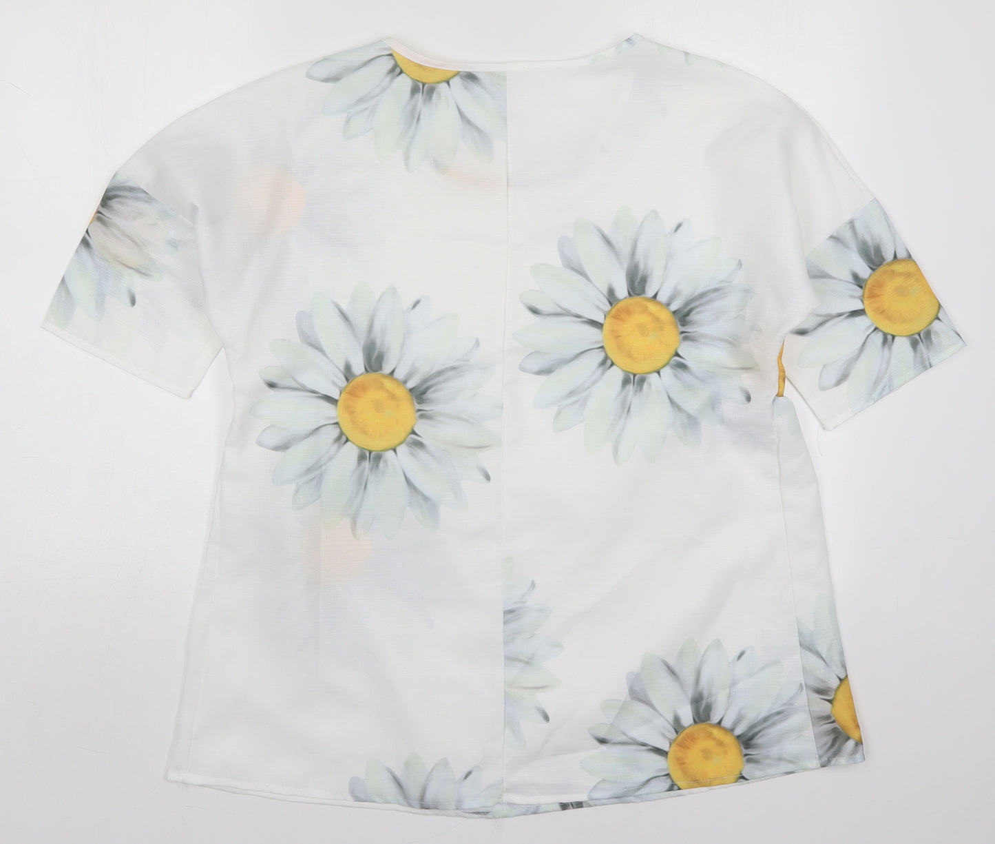 Preworn Womens White Floral Linen Basic T-Shirt Size M Round Neck