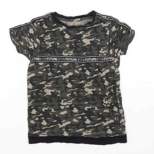 Primark Boys Green Camouflage Cotton Basic T-Shirt Size 4-5 Years Round Neck Pullover