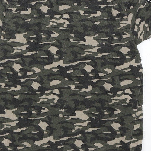 Primark Boys Green Camouflage Cotton Basic T-Shirt Size 4-5 Years Round Neck Pullover