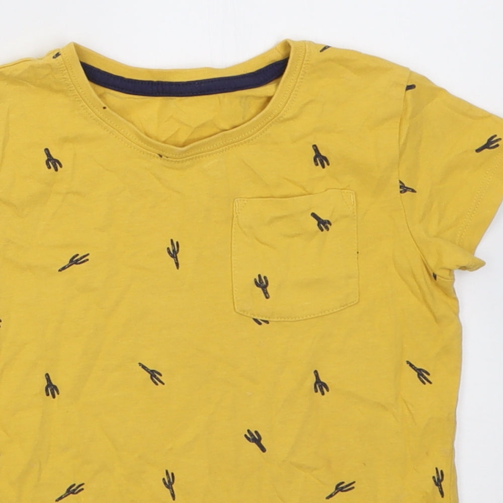 Matalan Boys Yellow Geometric Cotton Basic T-Shirt Size 5-6 Years Crew Neck Pullover - Cactus Print