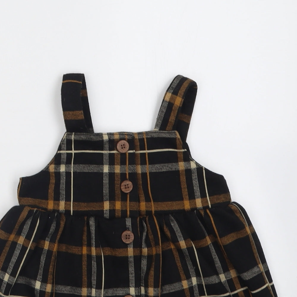 F&F Girls Black Check Polyester A-Line  Size 12-18 Months  Square Neck Button