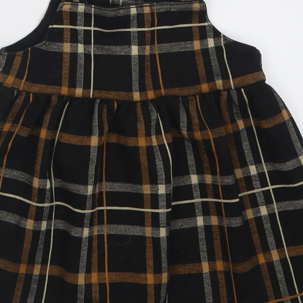 F&F Girls Black Check Polyester A-Line  Size 12-18 Months  Square Neck Button