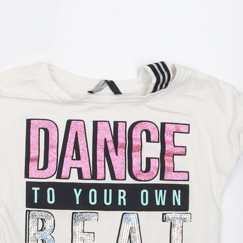 George Girls White  Cotton Basic T-Shirt Size 5-6 Years Crew Neck Pullover - dance to your own beat