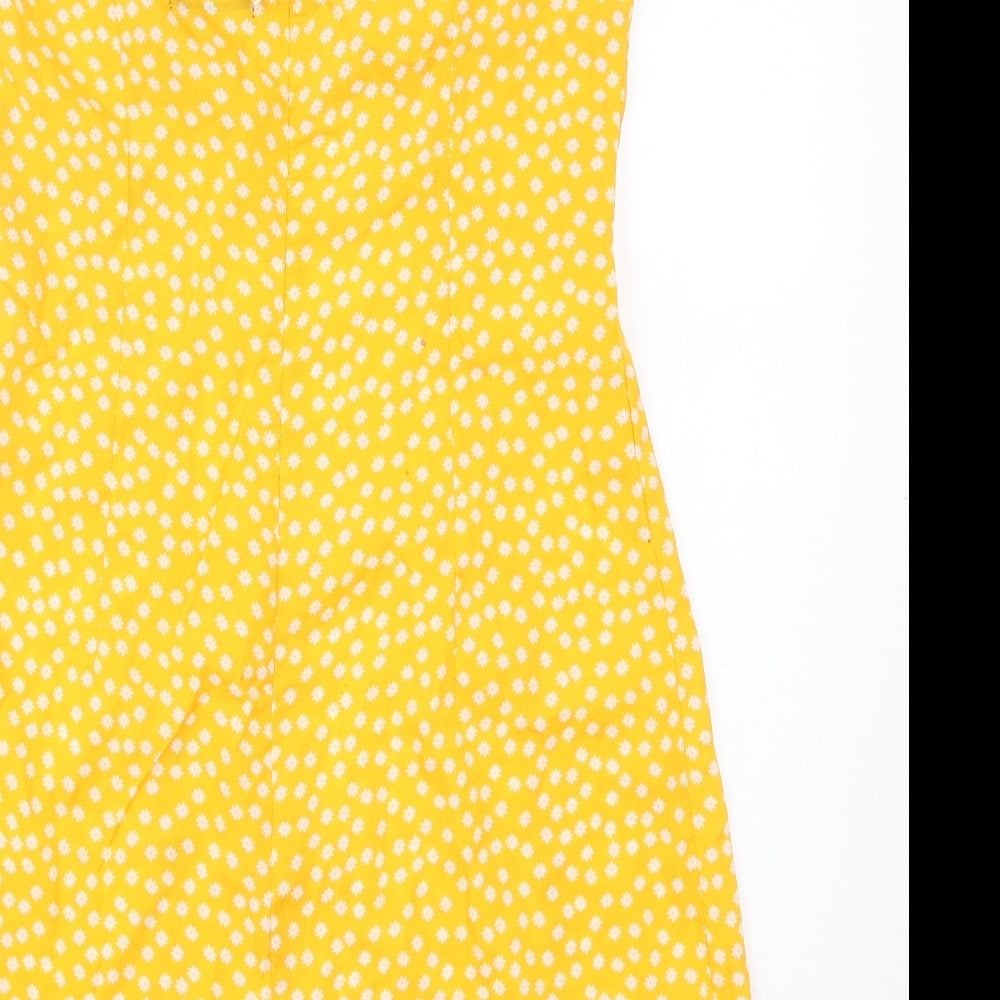 Shein  Womens Yellow Floral Polyester Mini  Size M  V-Neck