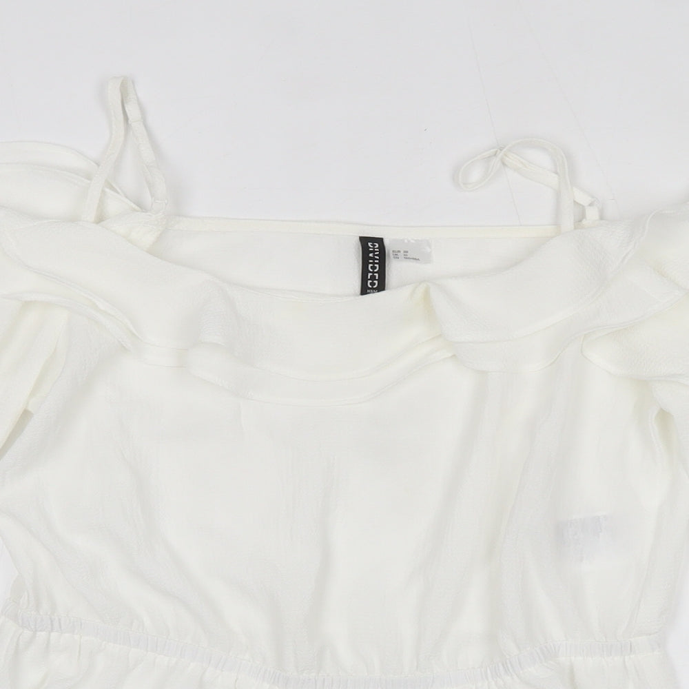 Divided by H&M Womens White  Polyester Cropped Blouse Size 10 Scoop Neck
