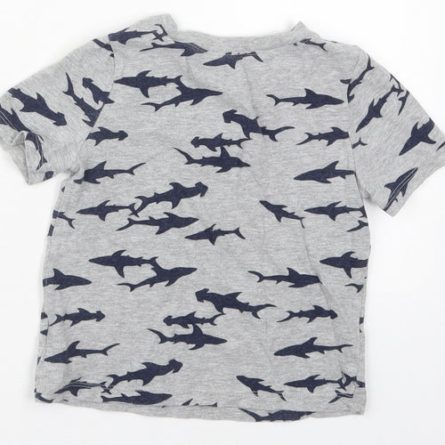 Old Navy Boys Grey  Cotton Basic T-Shirt Size 3 Years Crew Neck Pullover - Sharks