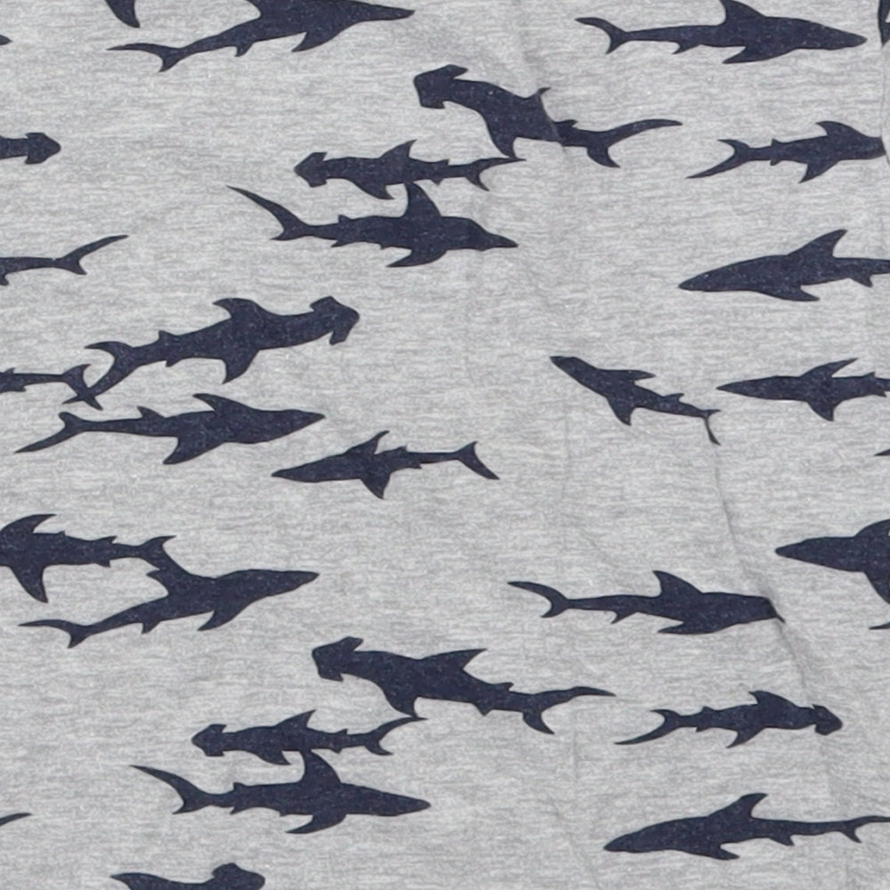 Old Navy Boys Grey  Cotton Basic T-Shirt Size 3 Years Crew Neck Pullover - Sharks