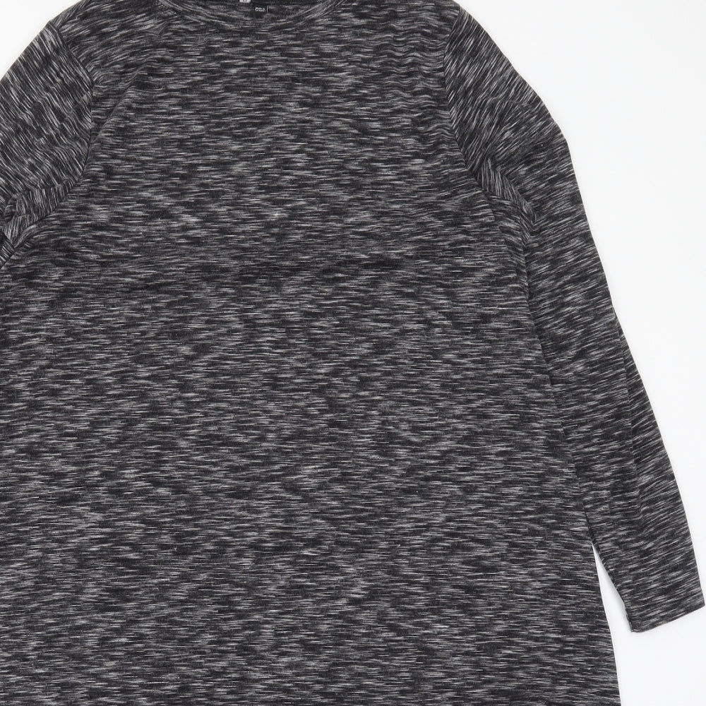 Capsule Womens Grey  Polyester Basic T-Shirt Size 18 Round Neck