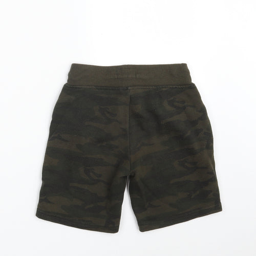 Primark Boys Green Camouflage Polyester Sweat Shorts Size 7-8 Years  Regular