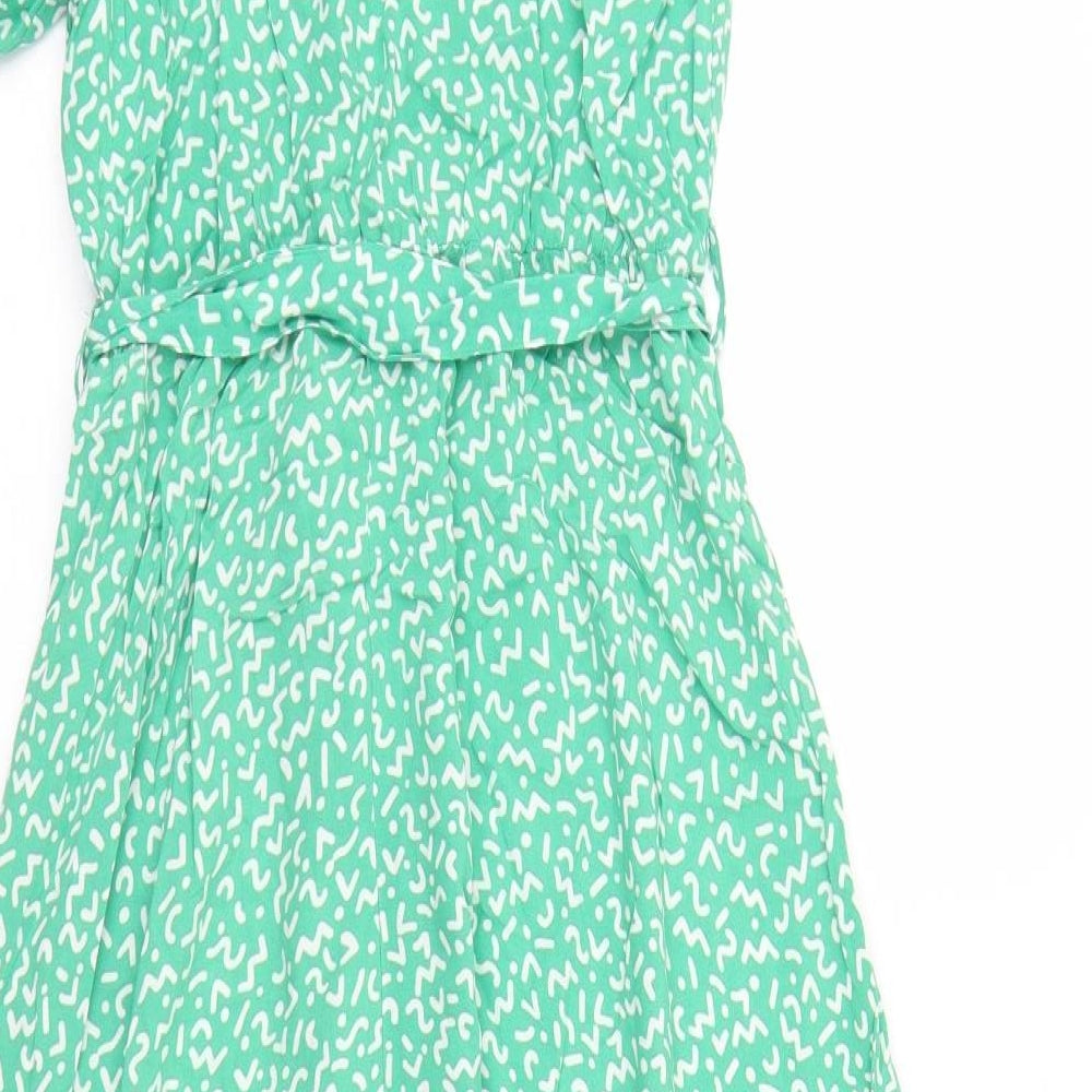 New Look Womens Green Geometric Viscose Fit & Flare  Size 10  Collared Button