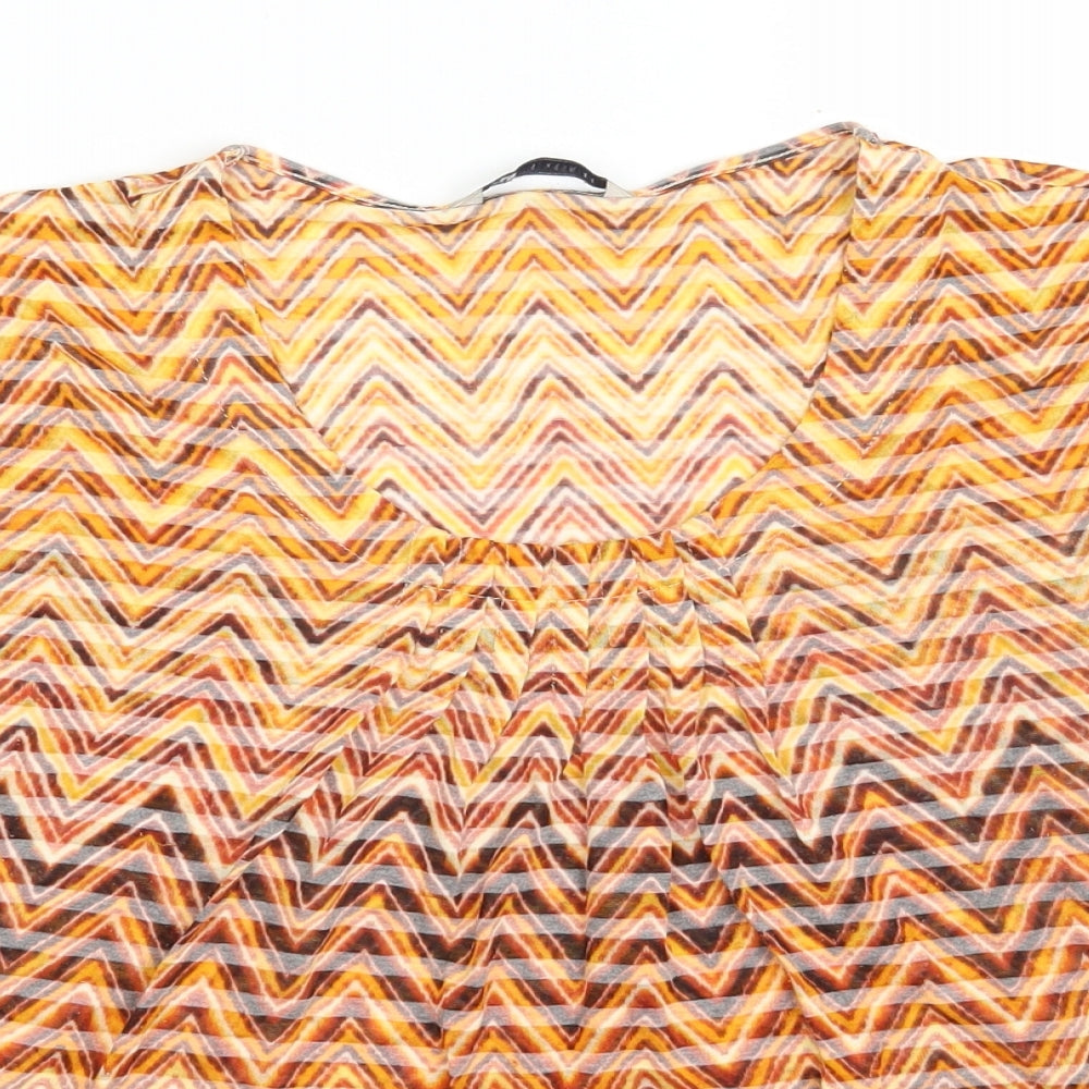 Marks and Spencer Womens Orange Geometric Polyester Basic T-Shirt Size 16 Scoop Neck