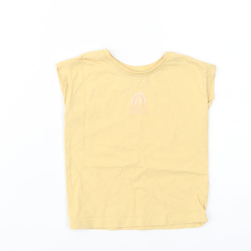 George Baby Yellow  Cotton Basic T-Shirt Size 9-12 Months Crew Neck Pullover - Rainbows And |Smiles