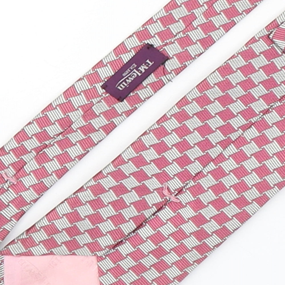 T.M. Lewin  Mens Pink Plaids & Checks Silk Pointed Tie One Size