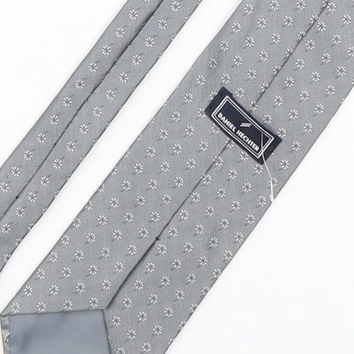 Daniel Hechter Mens Grey Floral Silk Pointed Tie One Size