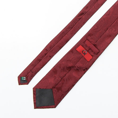 Q Brand  Mens Red Paisley Microfibre Pointed Tie One Size