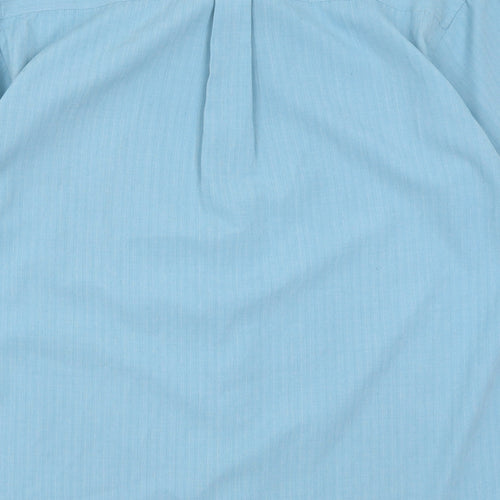defined Mens Blue  Polyester  Button-Up Size L Collared Button