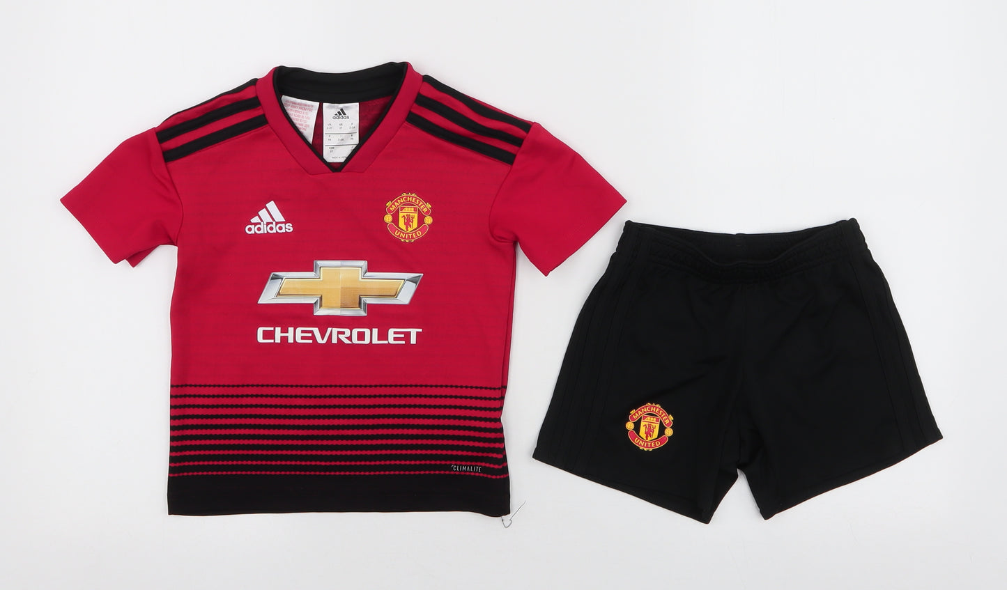 Manchester United Boys Red Striped Polyester Jersey T-Shirt Size 2-3 Years V-Neck Pullover - Shorts included