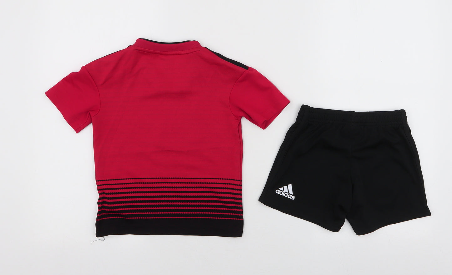 Manchester United Boys Red Striped Polyester Jersey T-Shirt Size 2-3 Years V-Neck Pullover - Shorts included