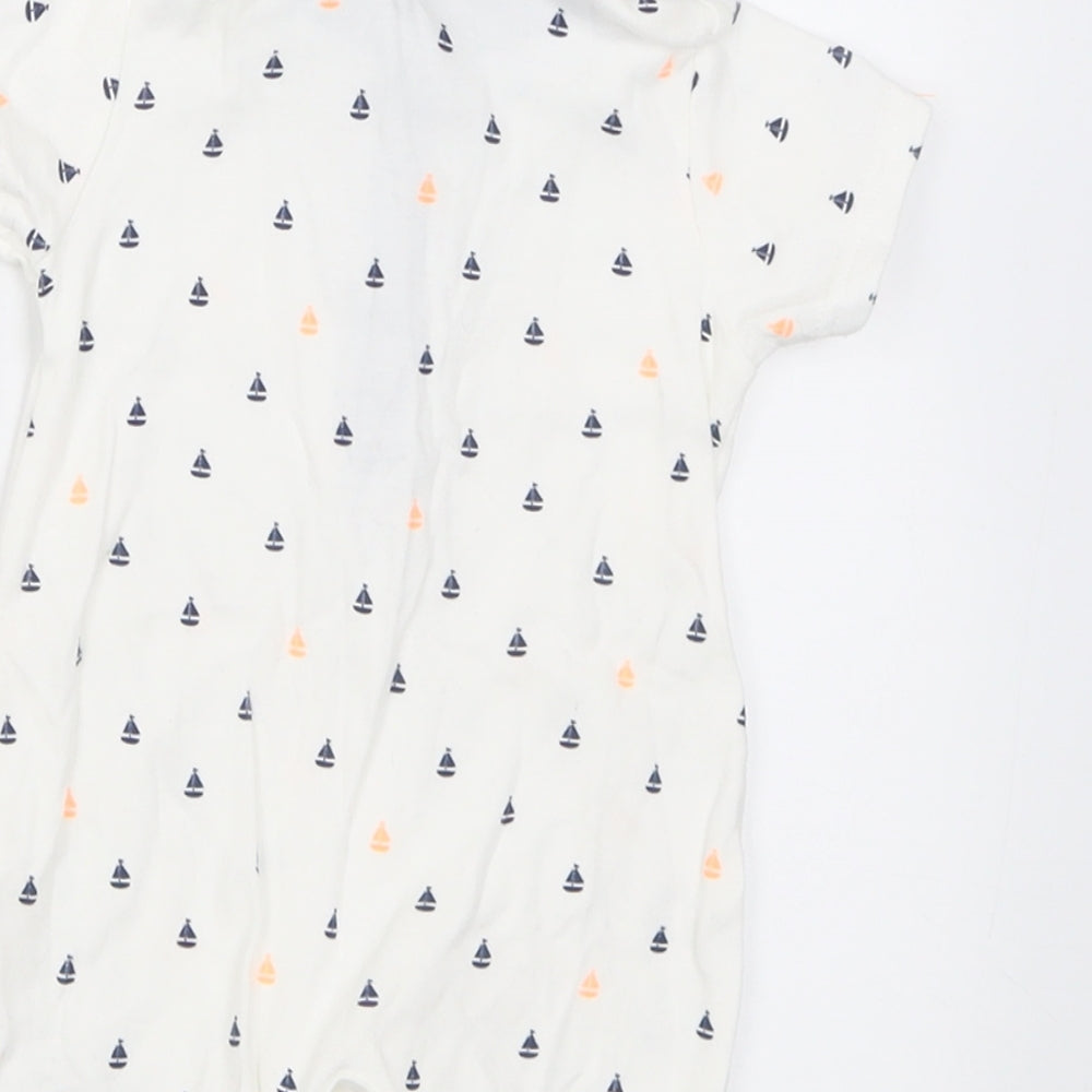 George Boys White Geometric Cotton Romper One-Piece Size 0-3 Months  Button - Boats