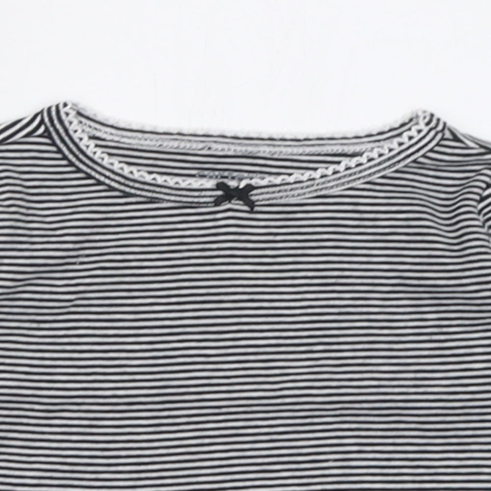 Preworn Girls Black Striped Cotton Basic Casual Size 0-3 Months Crew Neck Pullover