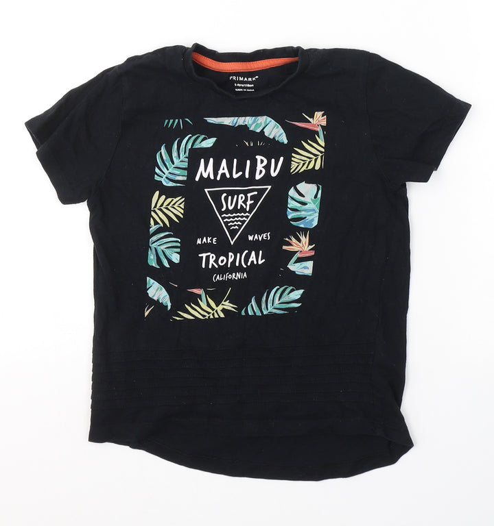 Preworn Boys Black Cotton Pullover T-Shirt Size 5-6 Years Round Neck Pullover
