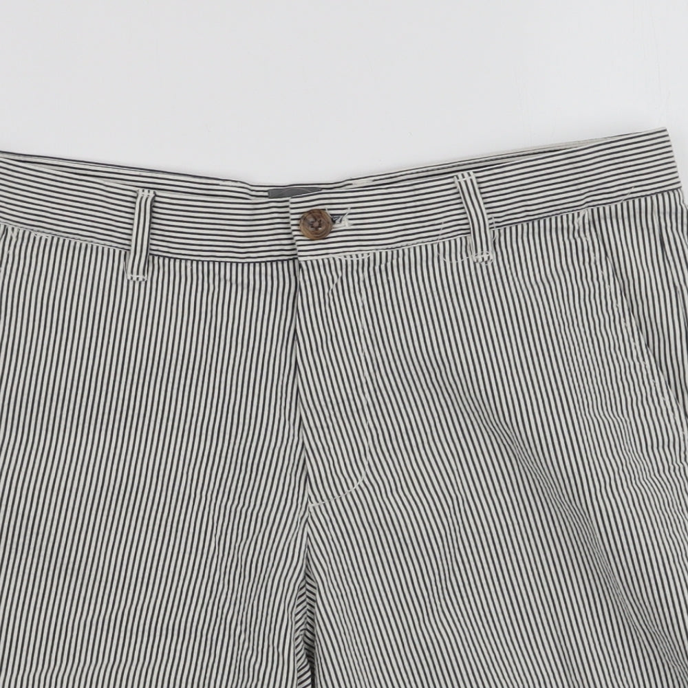 Gap Mens Grey Striped Cotton Chino Shorts Size 32 in L9 in Regular Zip