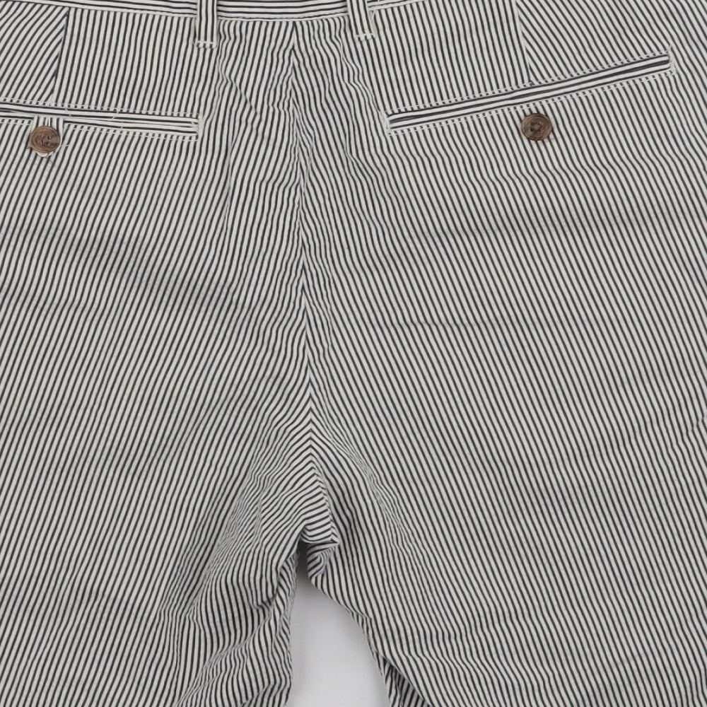 Gap Mens Grey Striped Cotton Chino Shorts Size 32 in L9 in Regular Zip