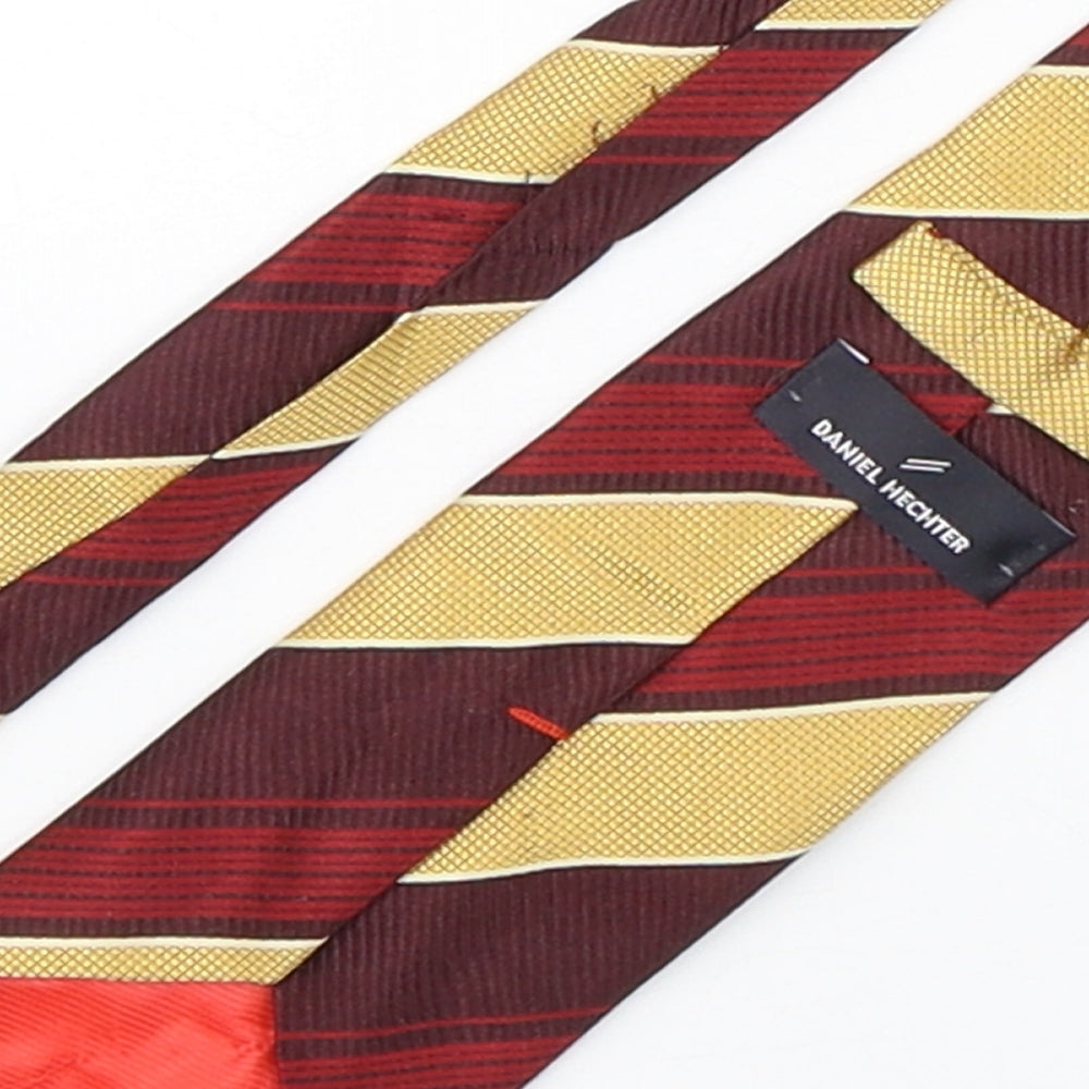 Daniel Hechter Mens Multicoloured Striped Silk Pointed Tie One Size