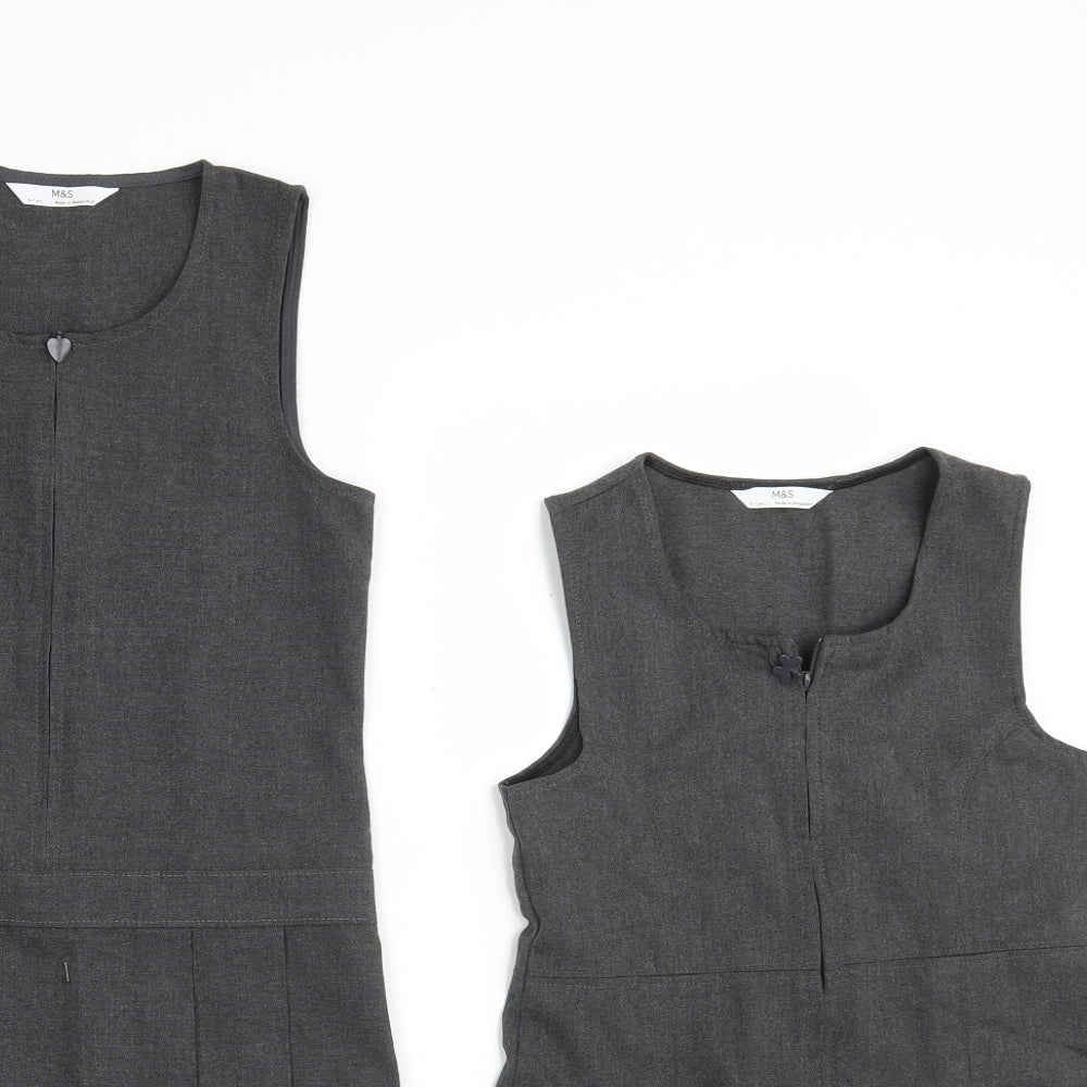 Marks and Spencer Girls Grey  Polyester Skater Dress  Size 6-7 Years  Scoop Neck Zip - School wear