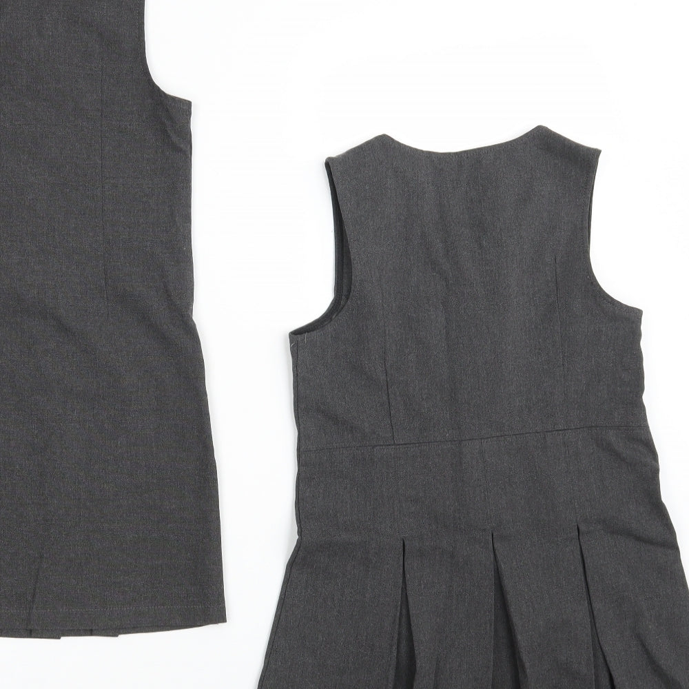 Marks and Spencer Girls Grey  Polyester Skater Dress  Size 6-7 Years  Scoop Neck Zip - School wear