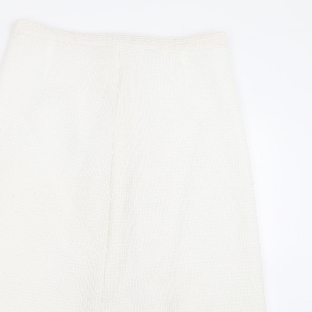 Preworn Womens White  Polyester A-Line Skirt Size 30   Hook & Eye