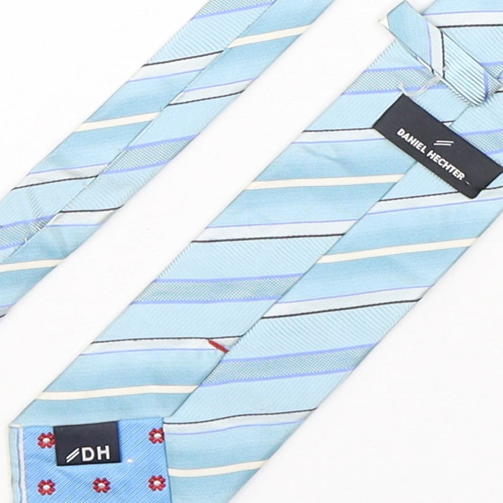 Daniel Hechter Mens Blue Striped Silk Pointed Tie One Size