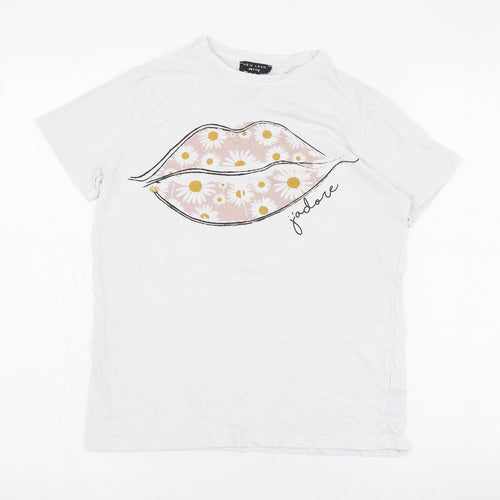 New Look Womens White  Cotton Basic T-Shirt Size 6 Round Neck - Lips