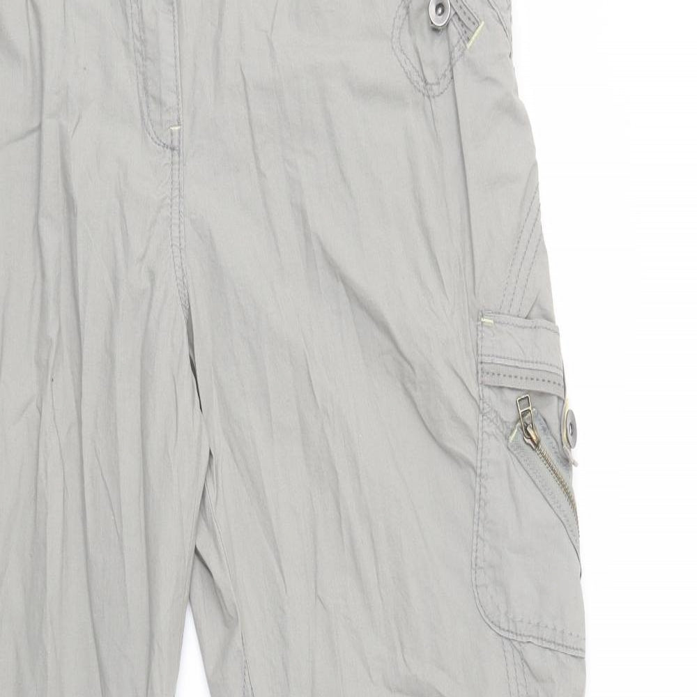 Marks and Spencer Womens Green  Cotton Cargo Trousers Size 20 L31 in Regular Button