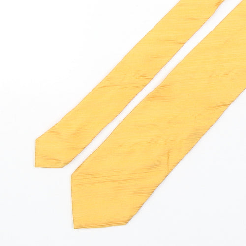 Daniel Lazaro Figuerdo Mens Gold Striped Silk Pointed Tie One Size