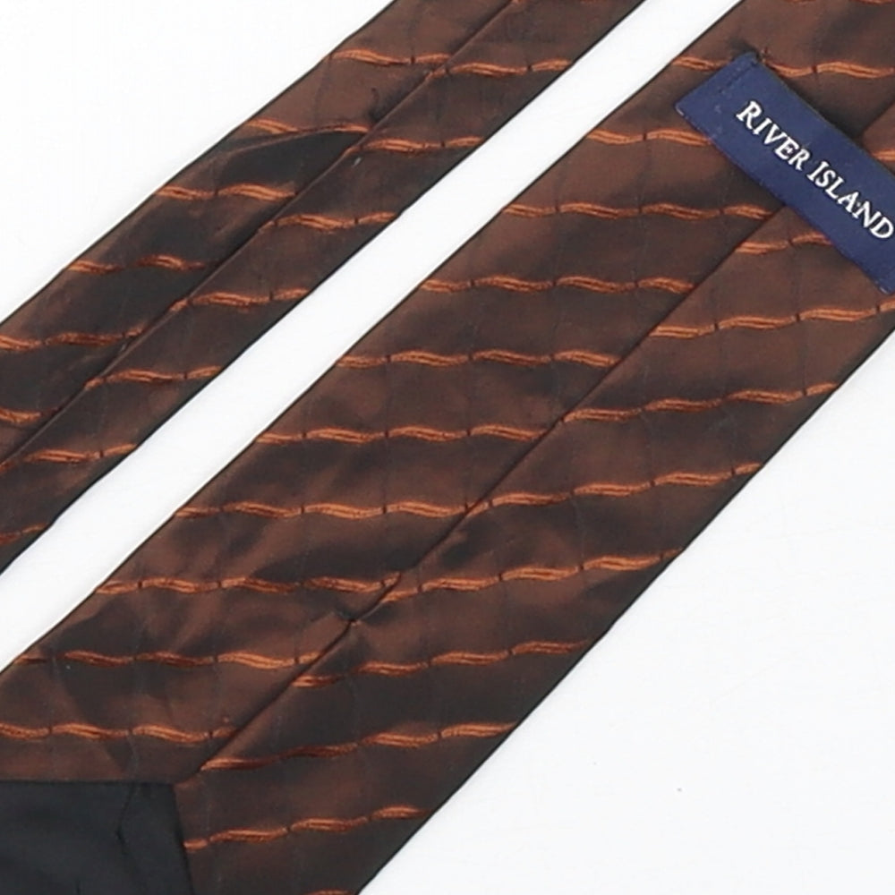River Island  Mens Brown Striped Polyester Pointed Tie One Size