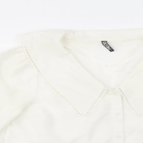 Pieces Womens White  Polyester Basic Button-Up Size S Collared