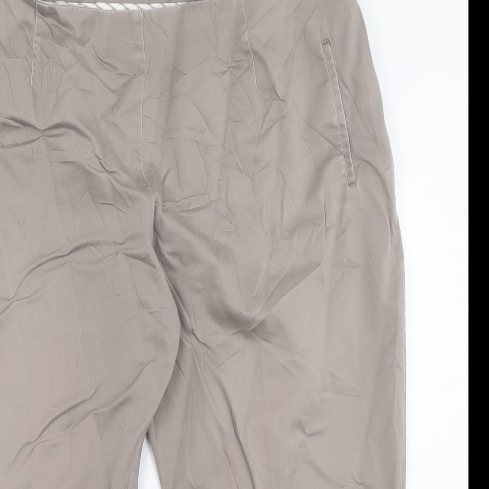 Marks and Spencer Womens Beige  Cotton Bermuda Shorts Size 18 L20 in Regular Zip