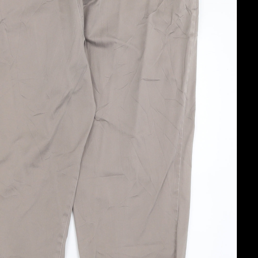 Marks and Spencer Womens Beige  Cotton Bermuda Shorts Size 18 L20 in Regular Zip