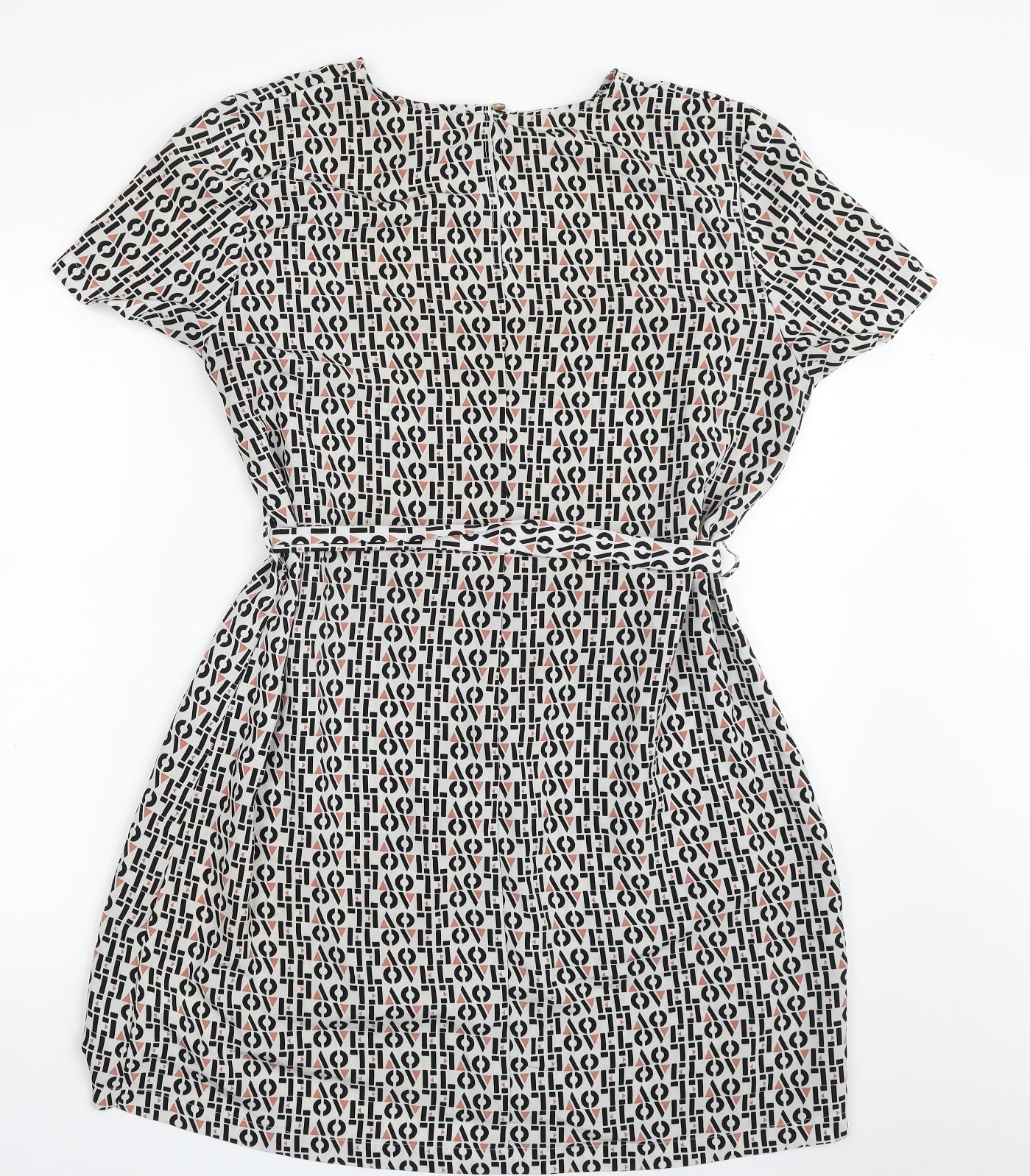 Primark Womens White Geometric Polyester Shift  Size 18  Boat Neck Pullover