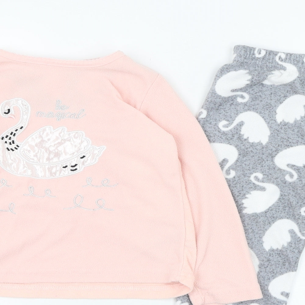 Primark Girls Pink Solid Polyester Top Pyjama Set Size 5-6 Years  Pullover - Swan