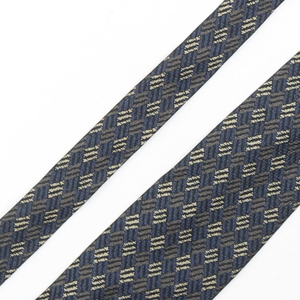 Pierre Cardin  Mens Multicoloured Plaids & Checks Silk Pointed Tie One Size