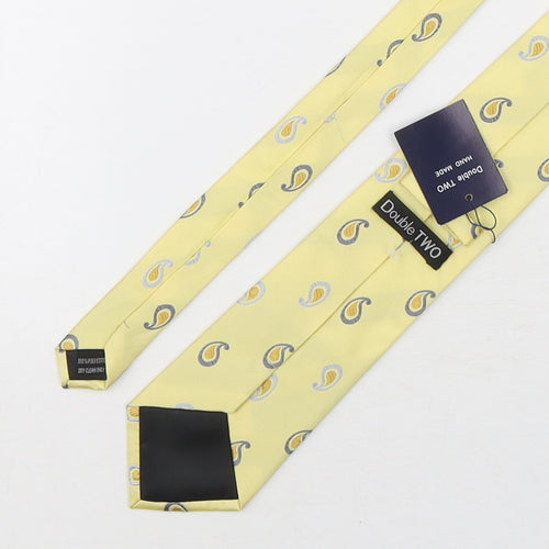 Double TWO Mens Yellow Paisley Polyester Pointed Tie One Size