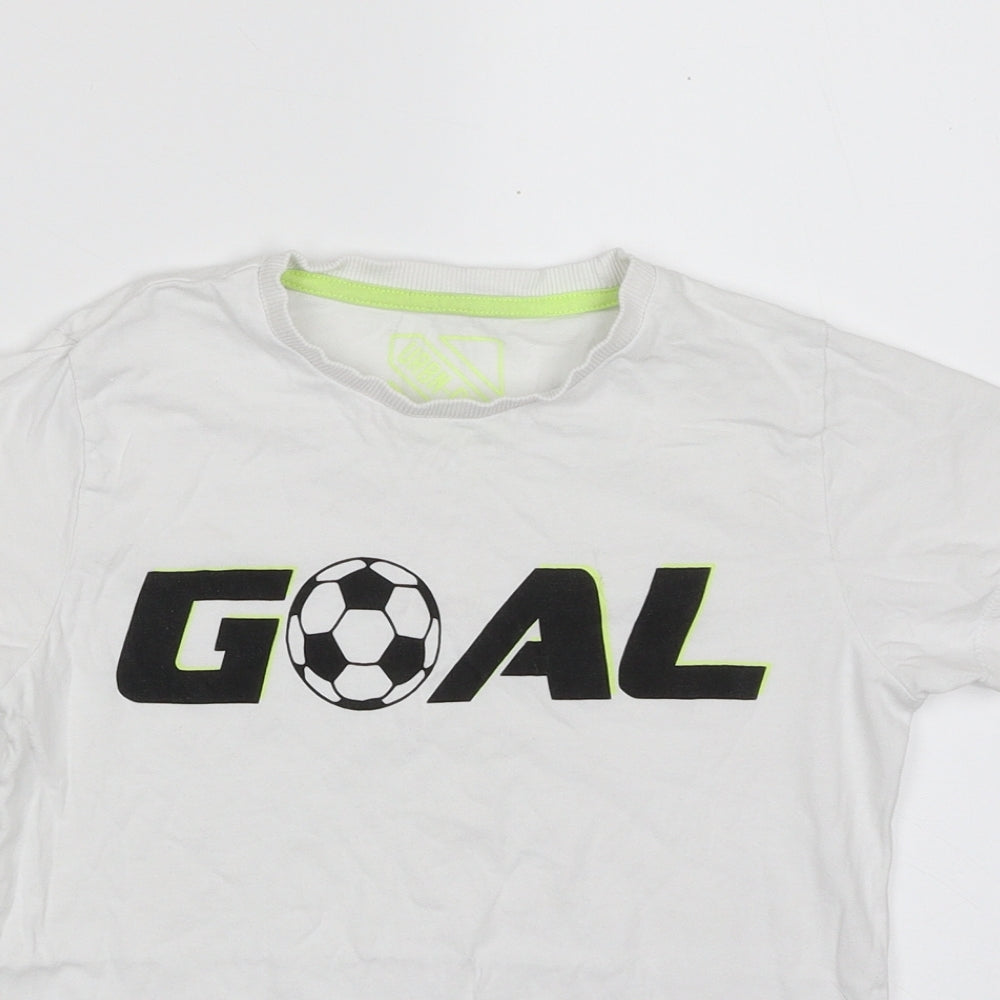 Matalan Boys White  100% Cotton Pullover T-Shirt Size 8 Years Crew Neck Pullover - Goal