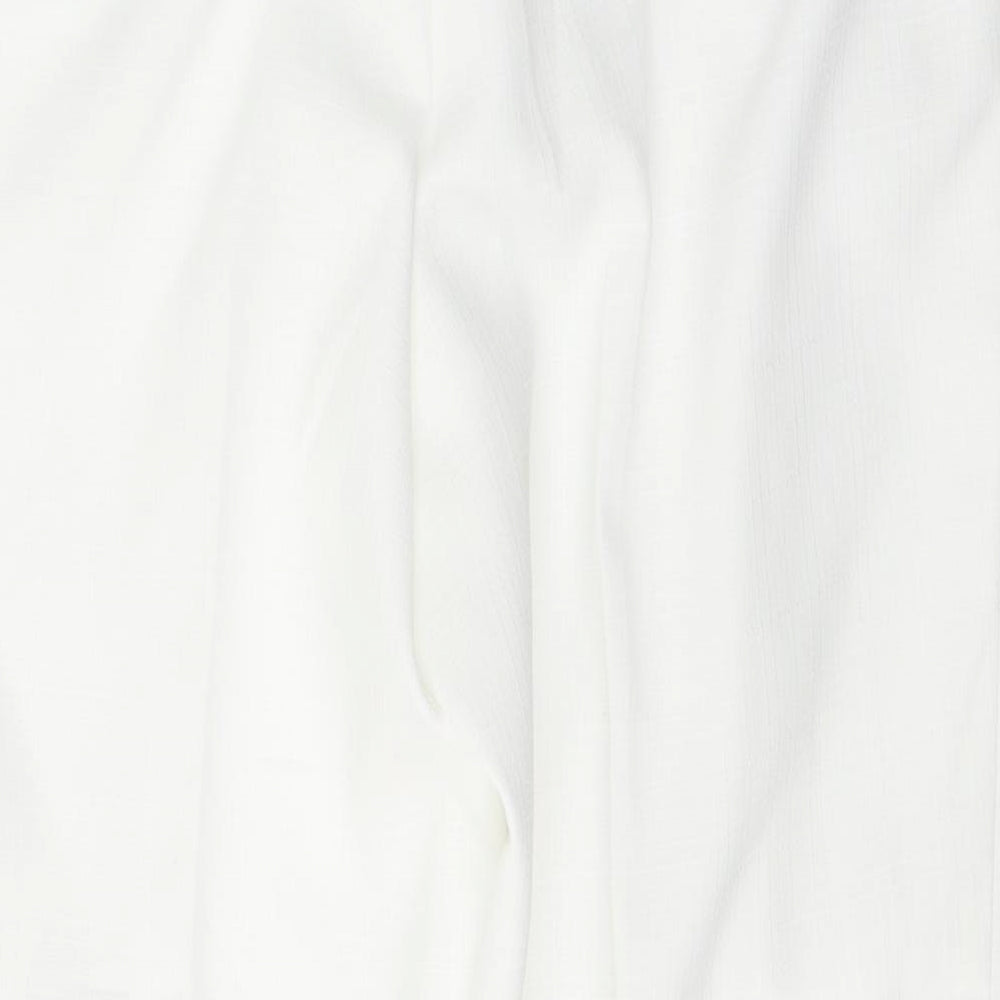 Marks and Spencer Womens White  Polyester Cropped Trousers Size 16 L25 in Regular Button