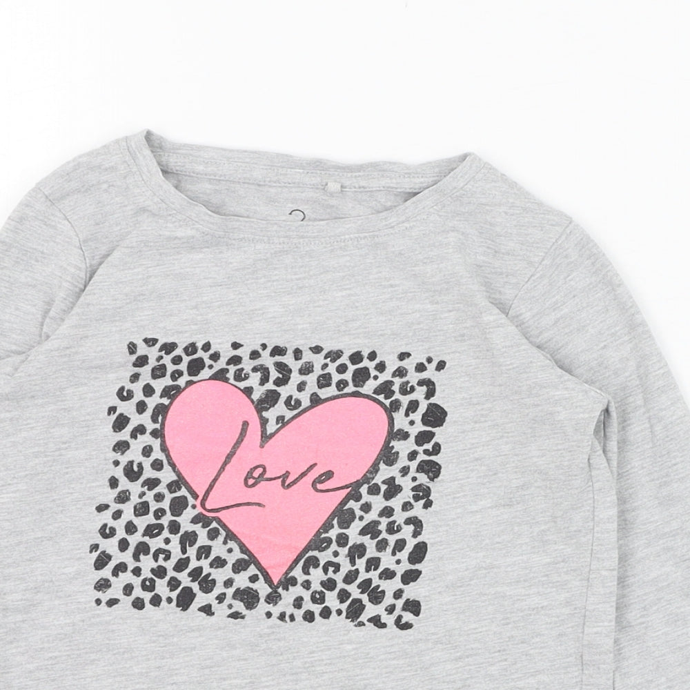NEXT Girls Grey  Cotton Basic T-Shirt Size 6 Years Round Neck Pullover - Heart