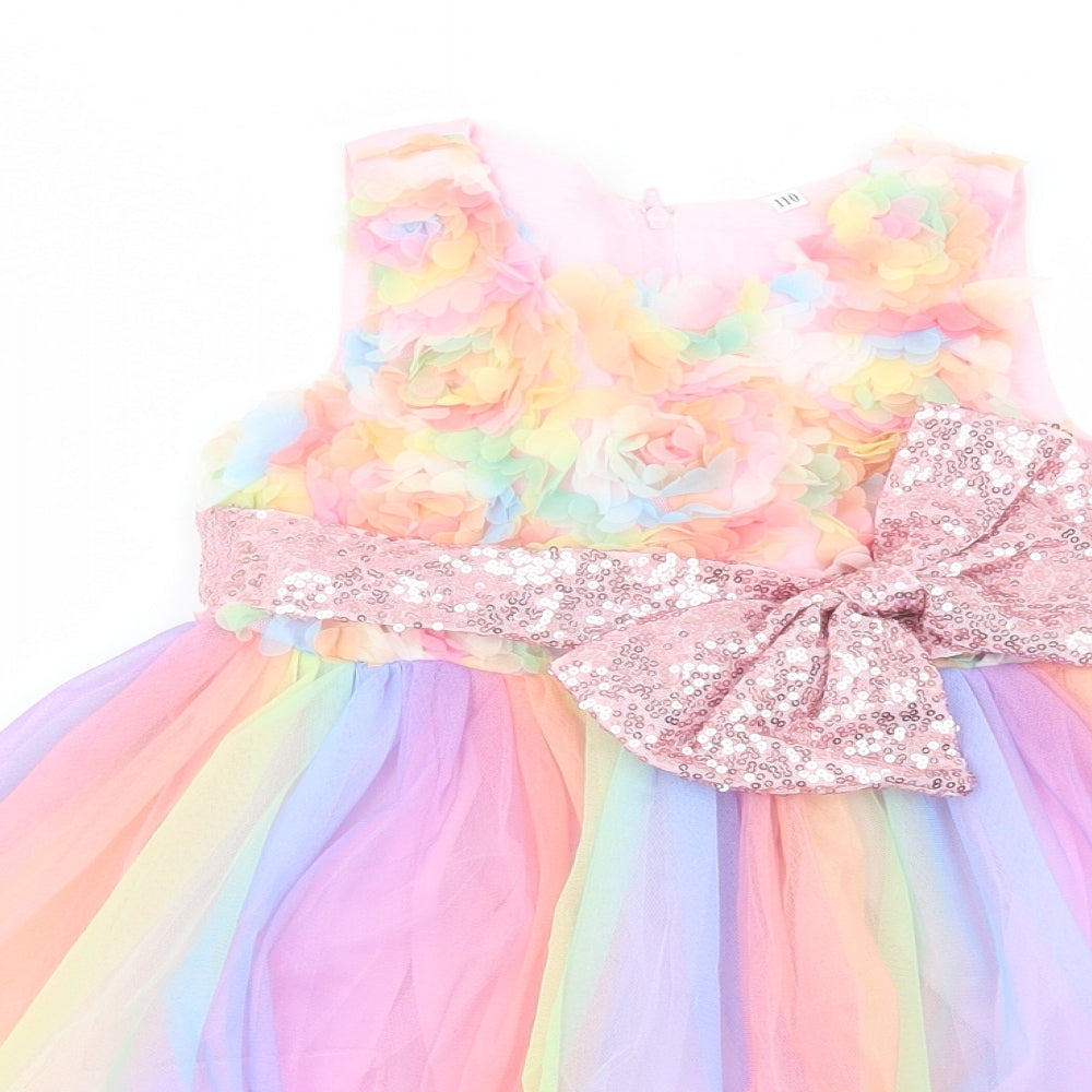 Preworn Girls Multicoloured  Polyester Ball Gown  Size 4-5 Years  Scoop Neck Zip - Flower Detail